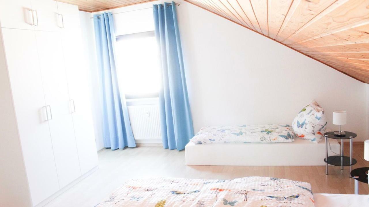 Ferienwohnung-Fuchs บาด ชึนบอร์น ภายนอก รูปภาพ