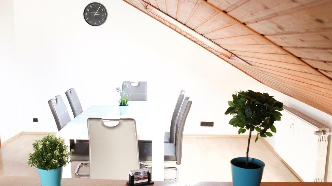 Ferienwohnung-Fuchs บาด ชึนบอร์น ภายนอก รูปภาพ