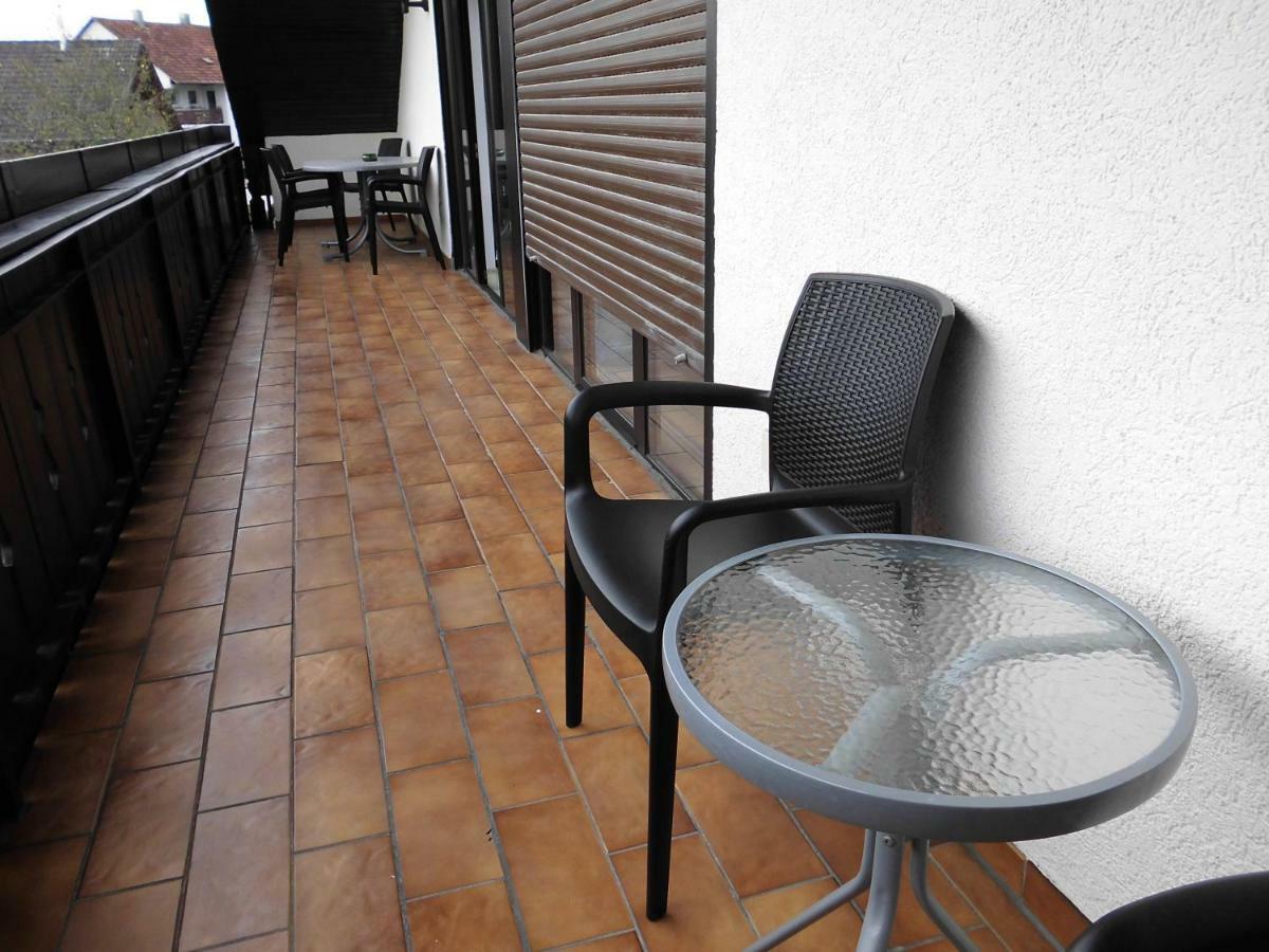 Ferienwohnung-Fuchs บาด ชึนบอร์น ภายนอก รูปภาพ